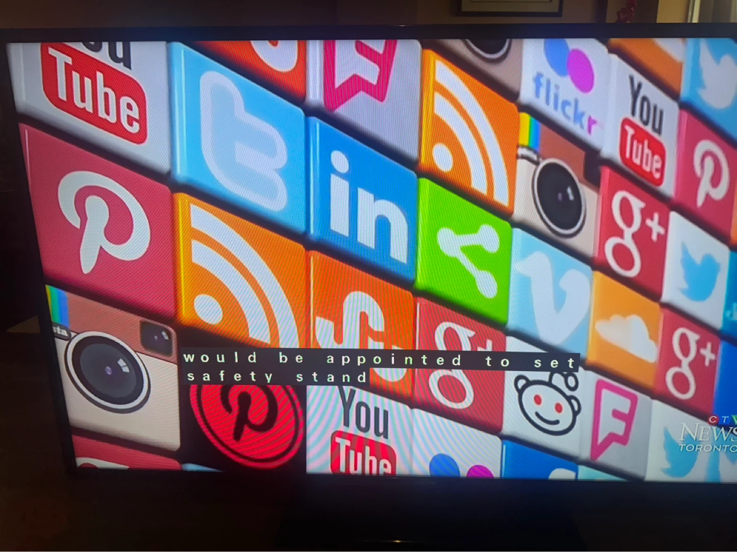 Samsung LN46C530F1F 46" LCD TV