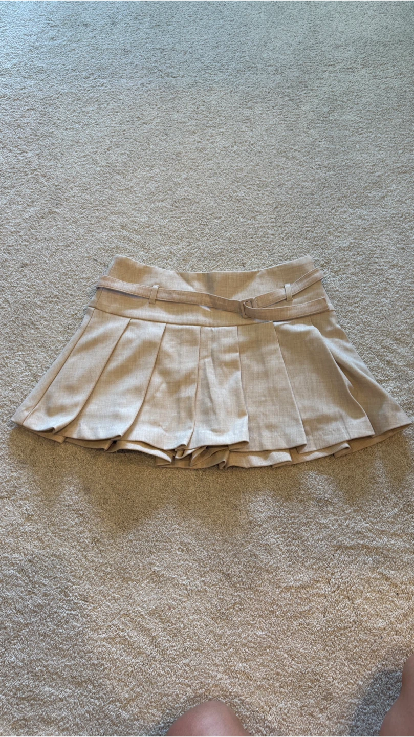 DYNAMITE Beige Pleated Skirt - photo 2