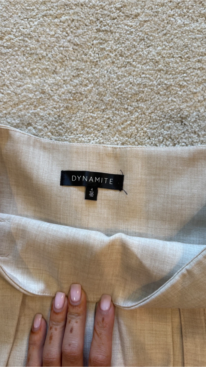DYNAMITE Beige Pleated Skirt - photo 4