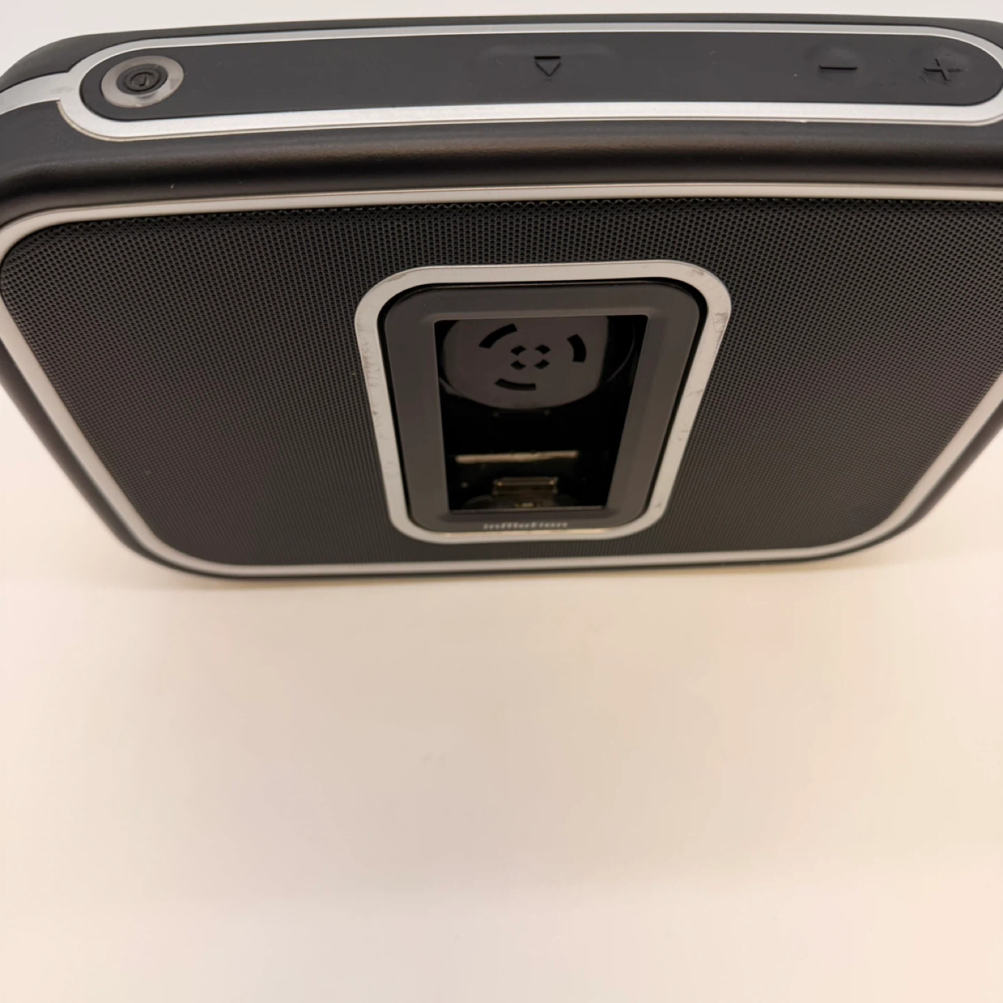 Altec Lansing inMotion iM9 Portable Speaker System - photo 3