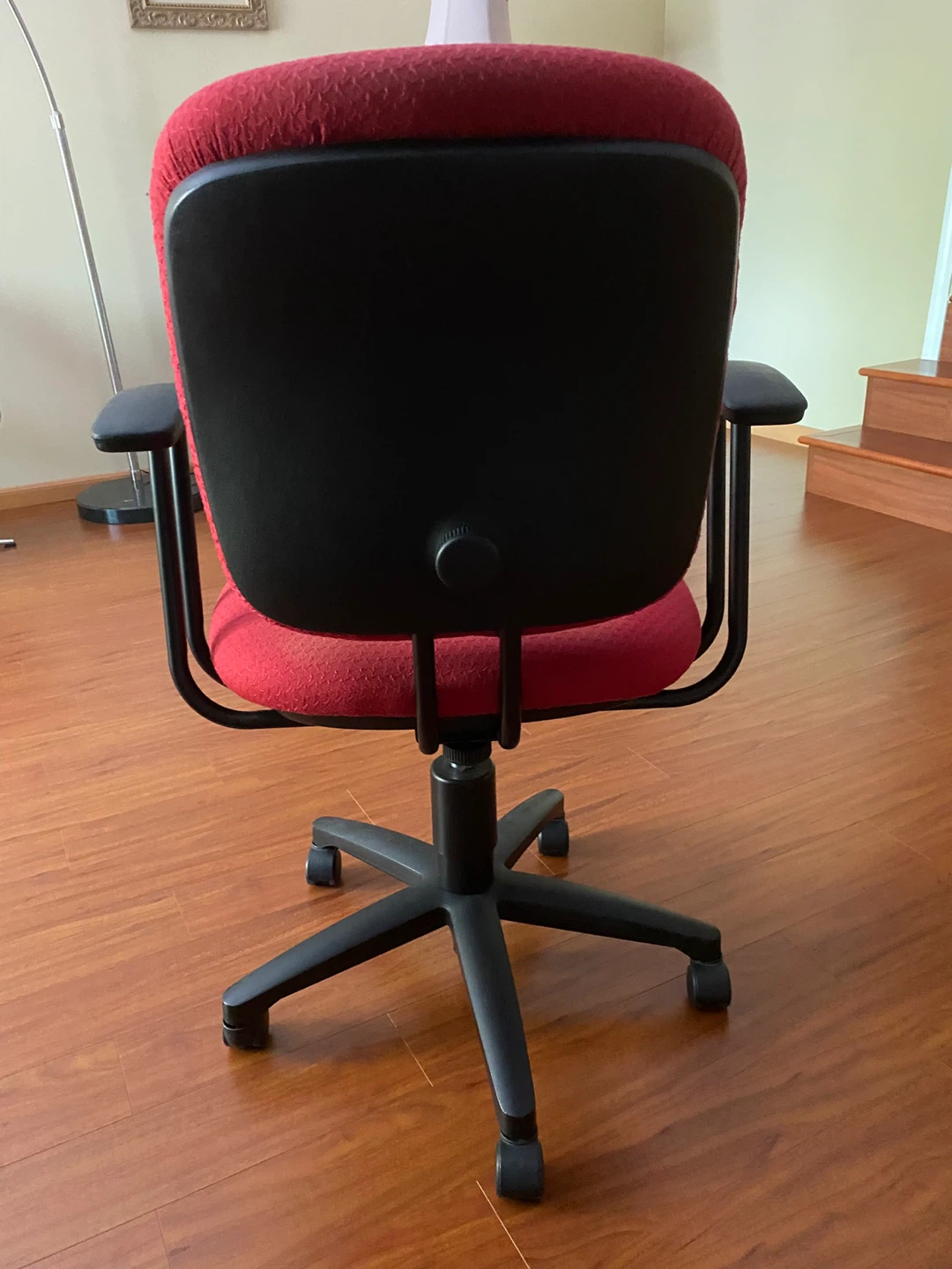 Red Office Chair with Black Accents - photo 2