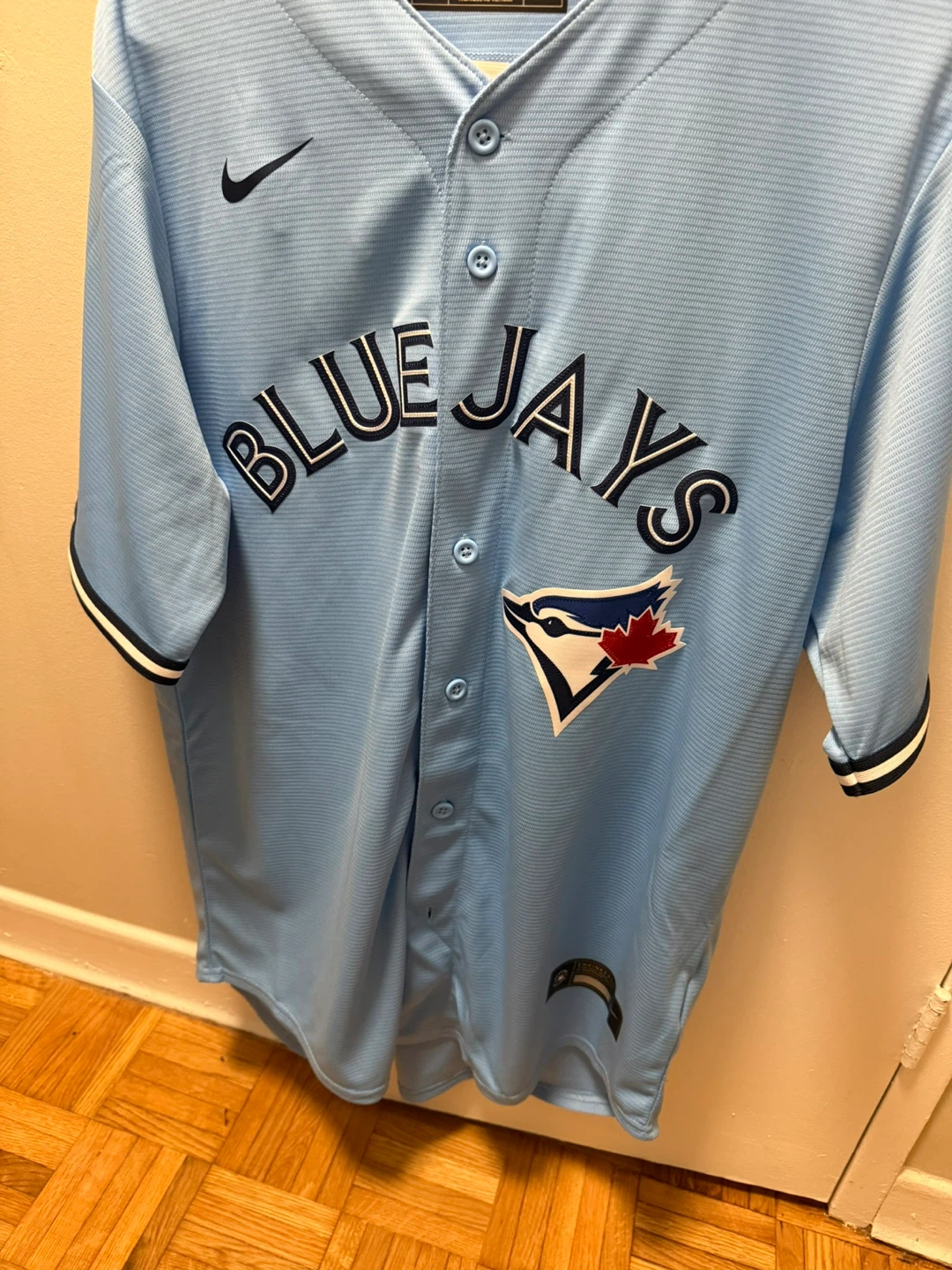 Toronto Blue Jays Replica Jersey - Size Medium
