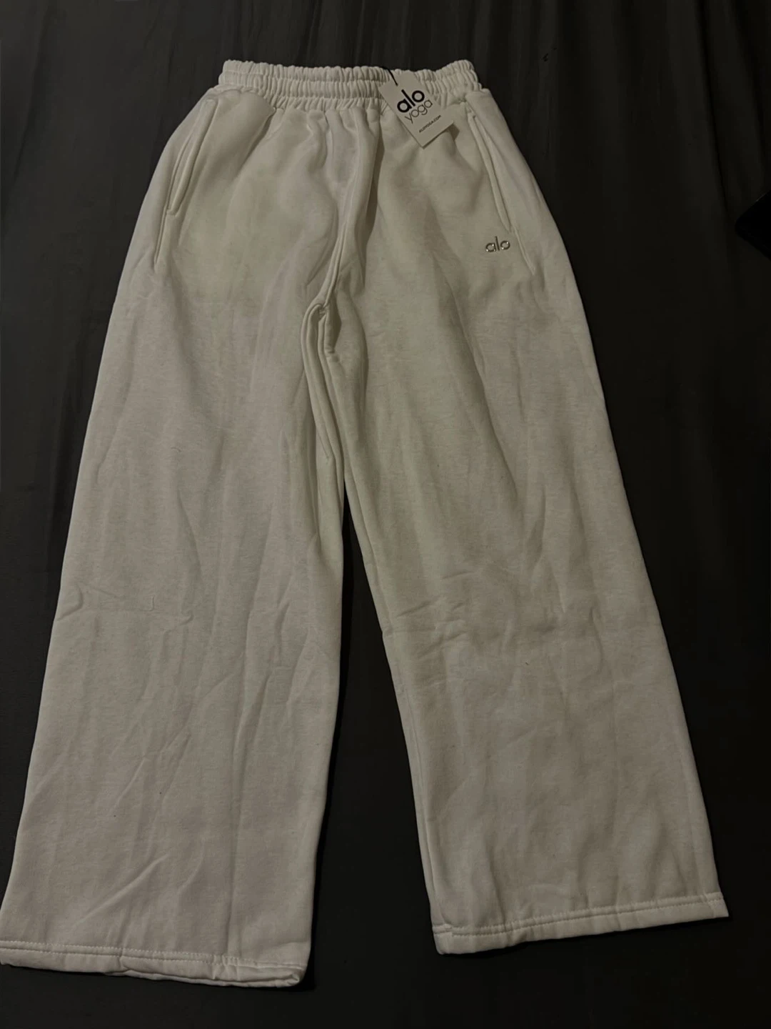 Alo Yoga Sweatpants - photo 2