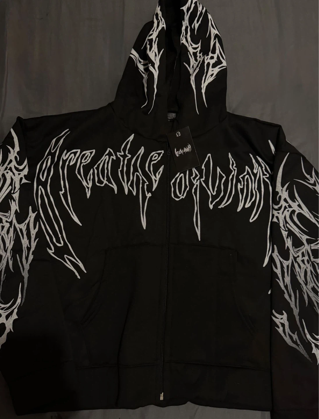 breathedivinty hoddie