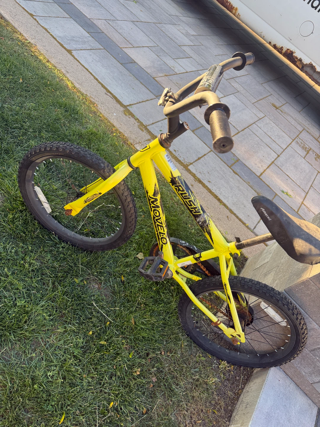 Moverlo Rush BMX Bike - photo 2