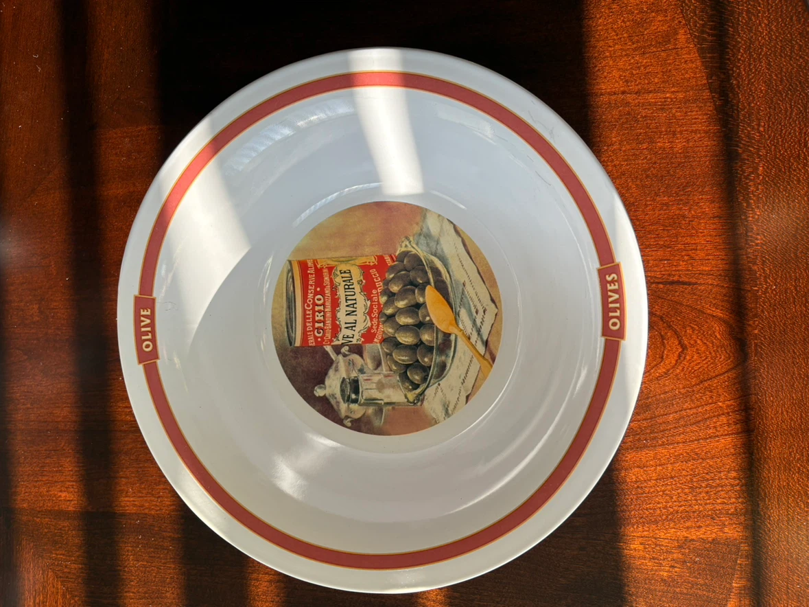 Pottery Barn Pasta Bowls + Large Serving Bowl – Retired Pattern - photo 4