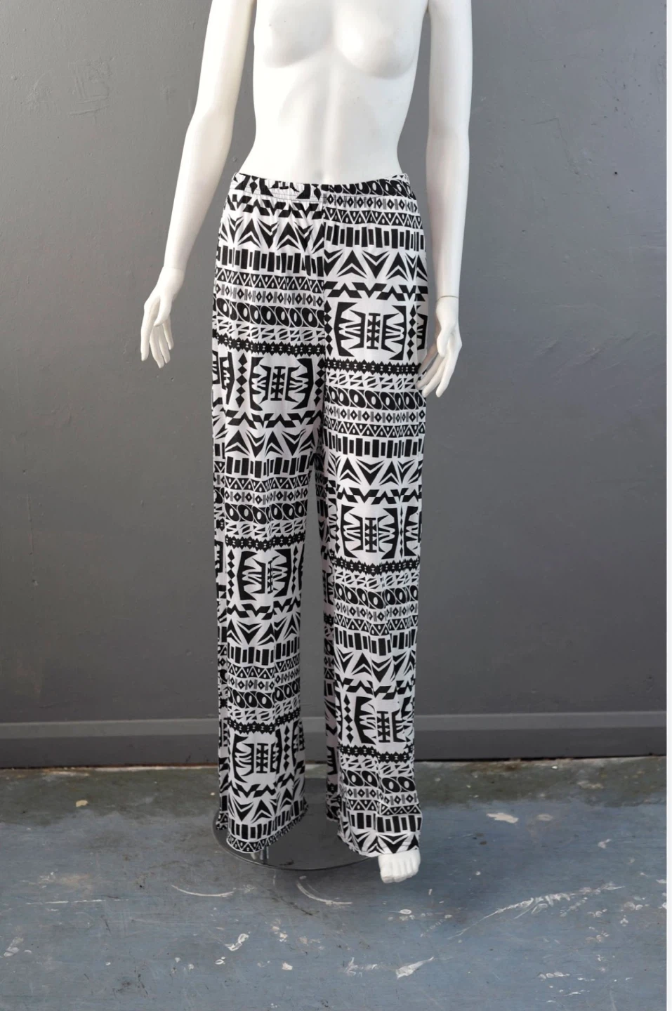 Laura Kent Black & White Patterned Pants Size 12