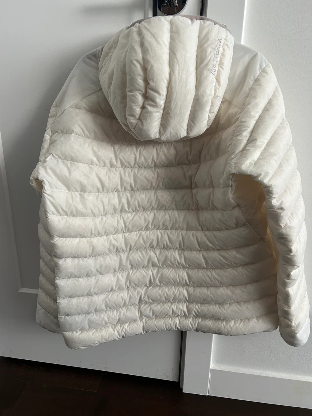 Arc'teryx cerium Down Hoody - White - photo 3