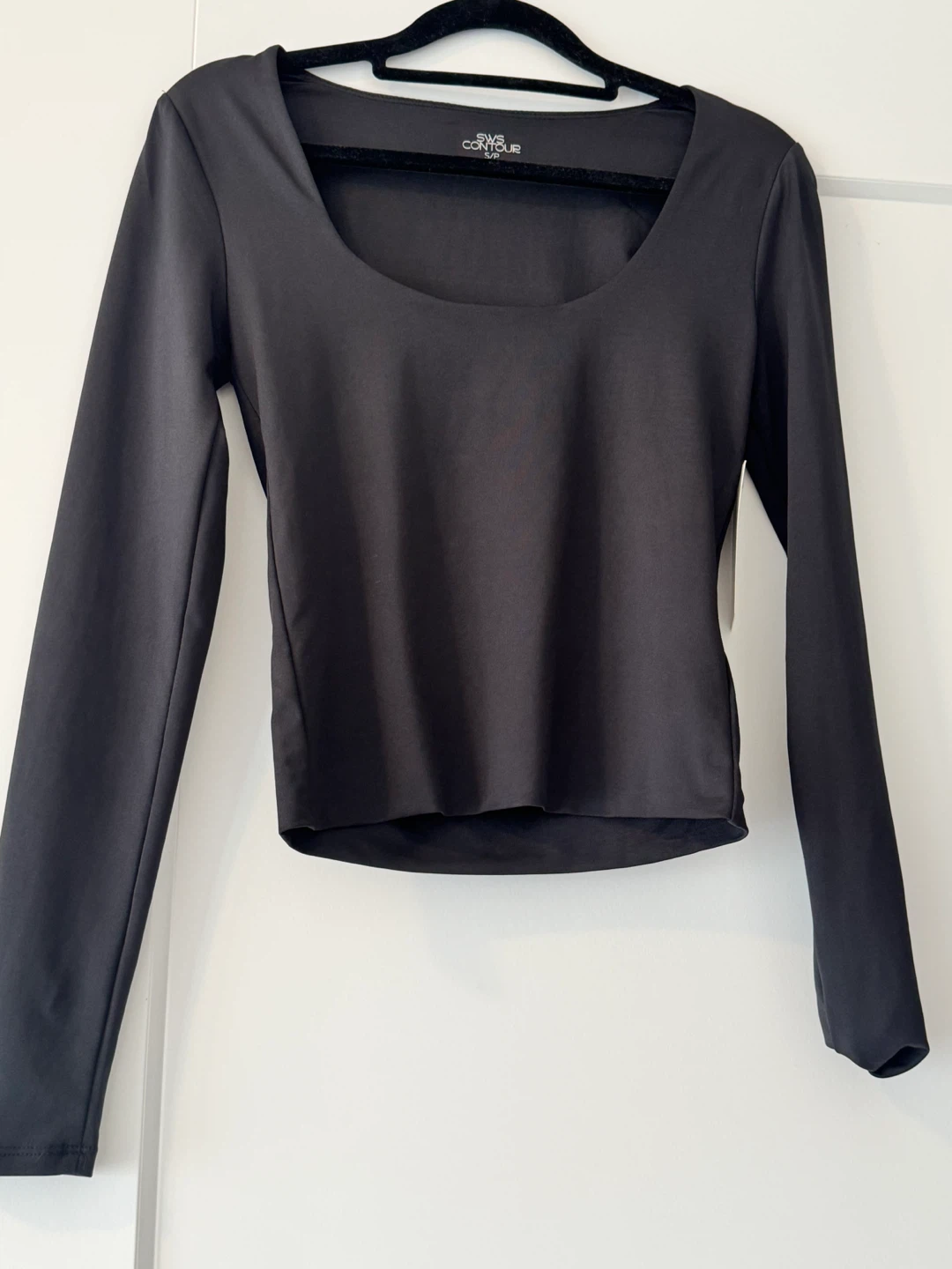 SWS Contour Black Long Sleeve Top