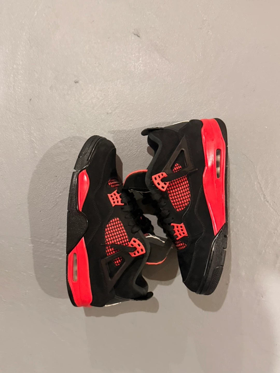 Air Jordan 4 Retro red thunder - photo 2