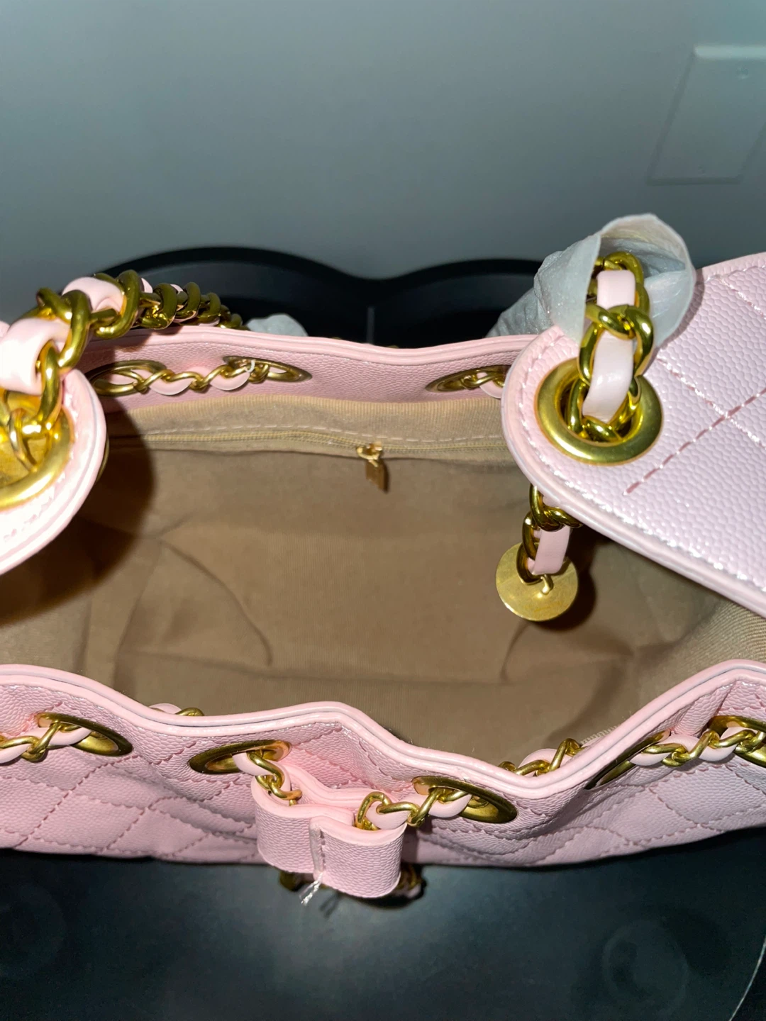 Pink Quilted Bucket Bag with Gold Chain - photo 4