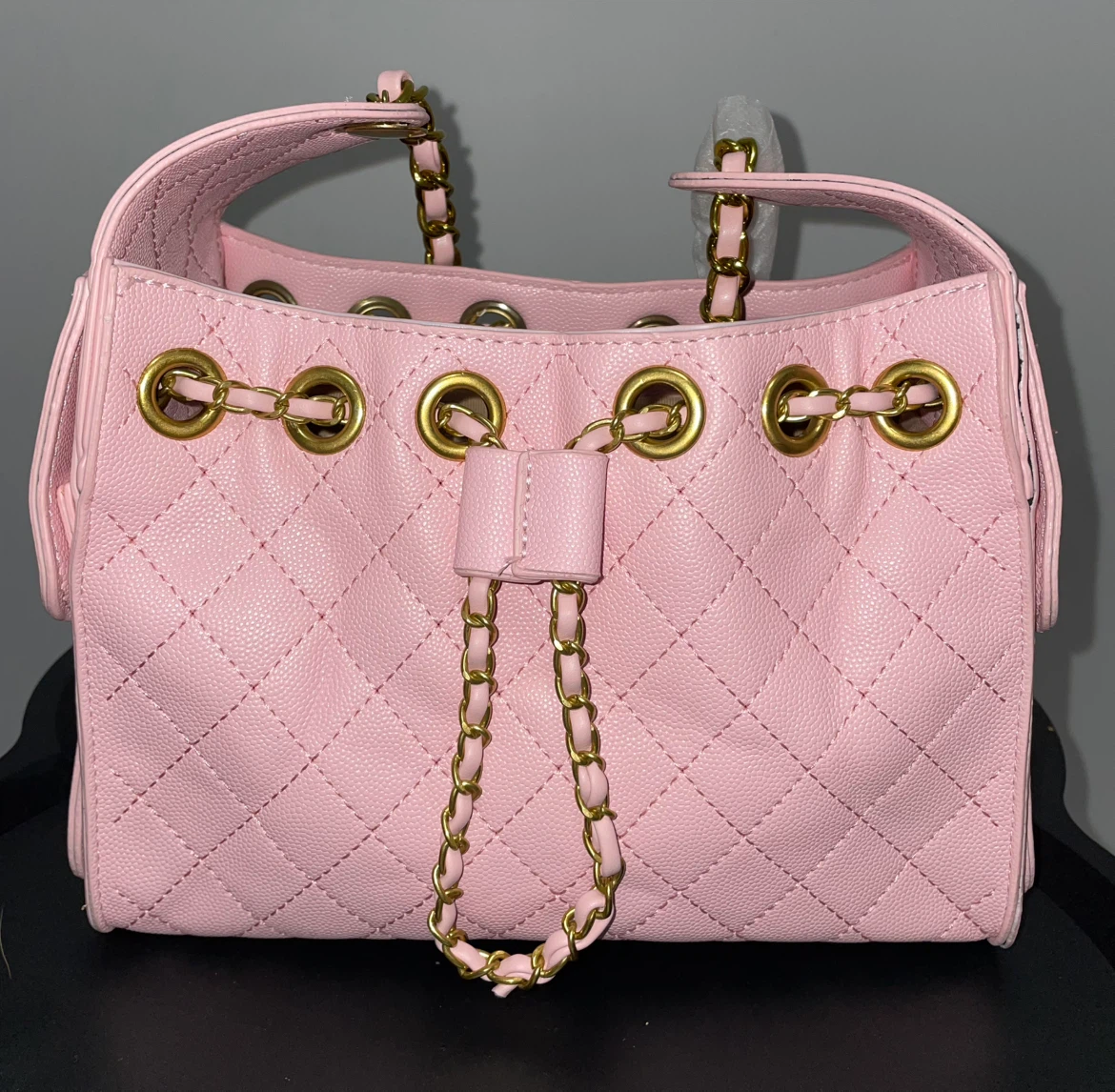 Pink Quilted Bucket Bag with Gold Chain - photo 5