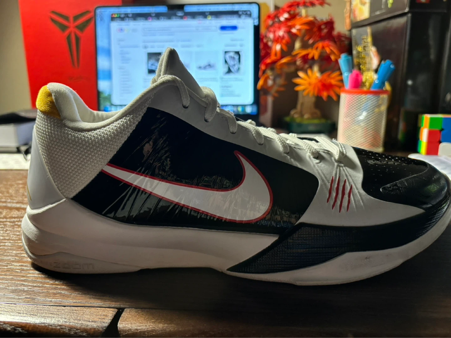 Nike Kobe 5 Basketball Shoes - photo 5