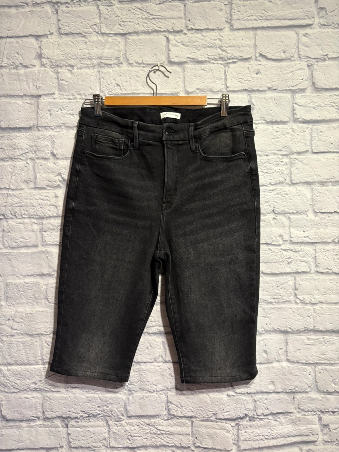 Good American Black Denim Bermuda Shorts Size 10/30