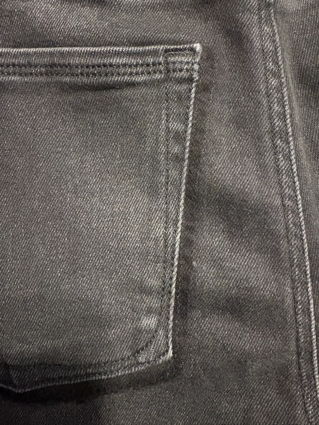 Good American Black Denim Bermuda Shorts Size 10/30 - photo 5
