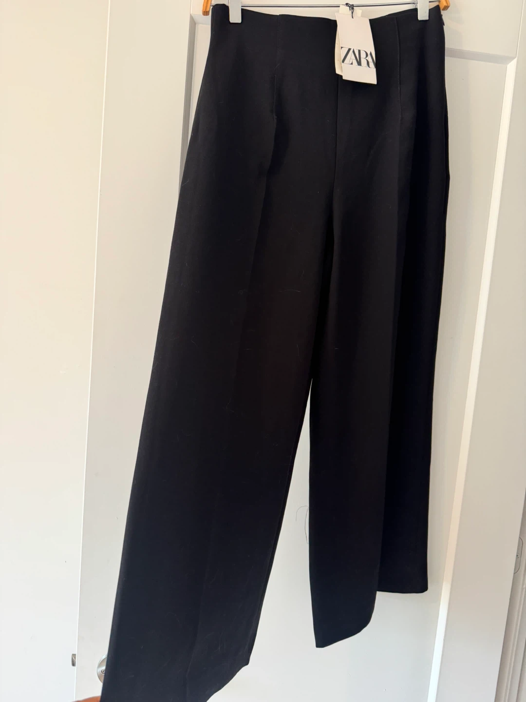 Zara Black Wide Leg Pants - Size M