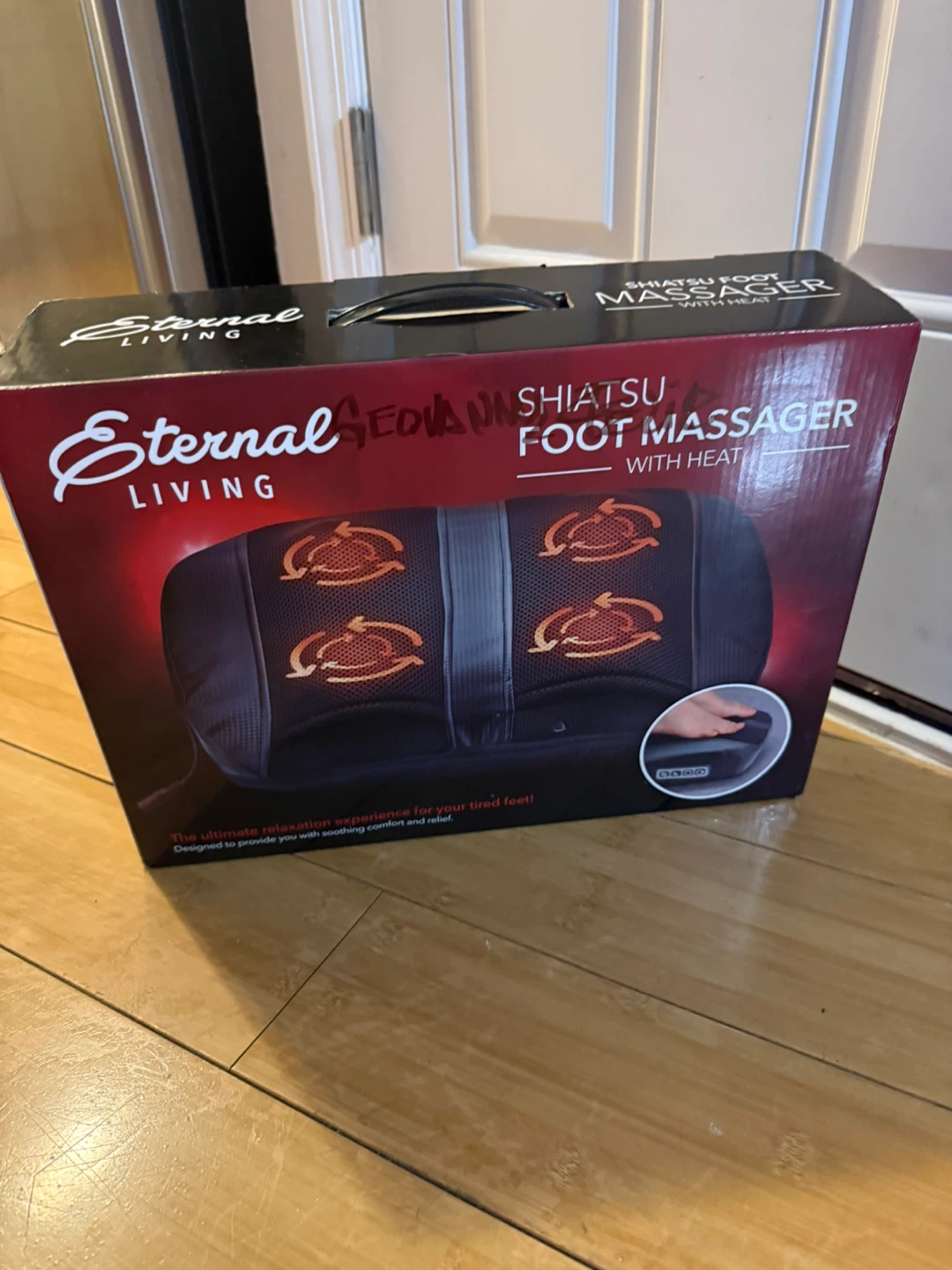 Foot massager with heat