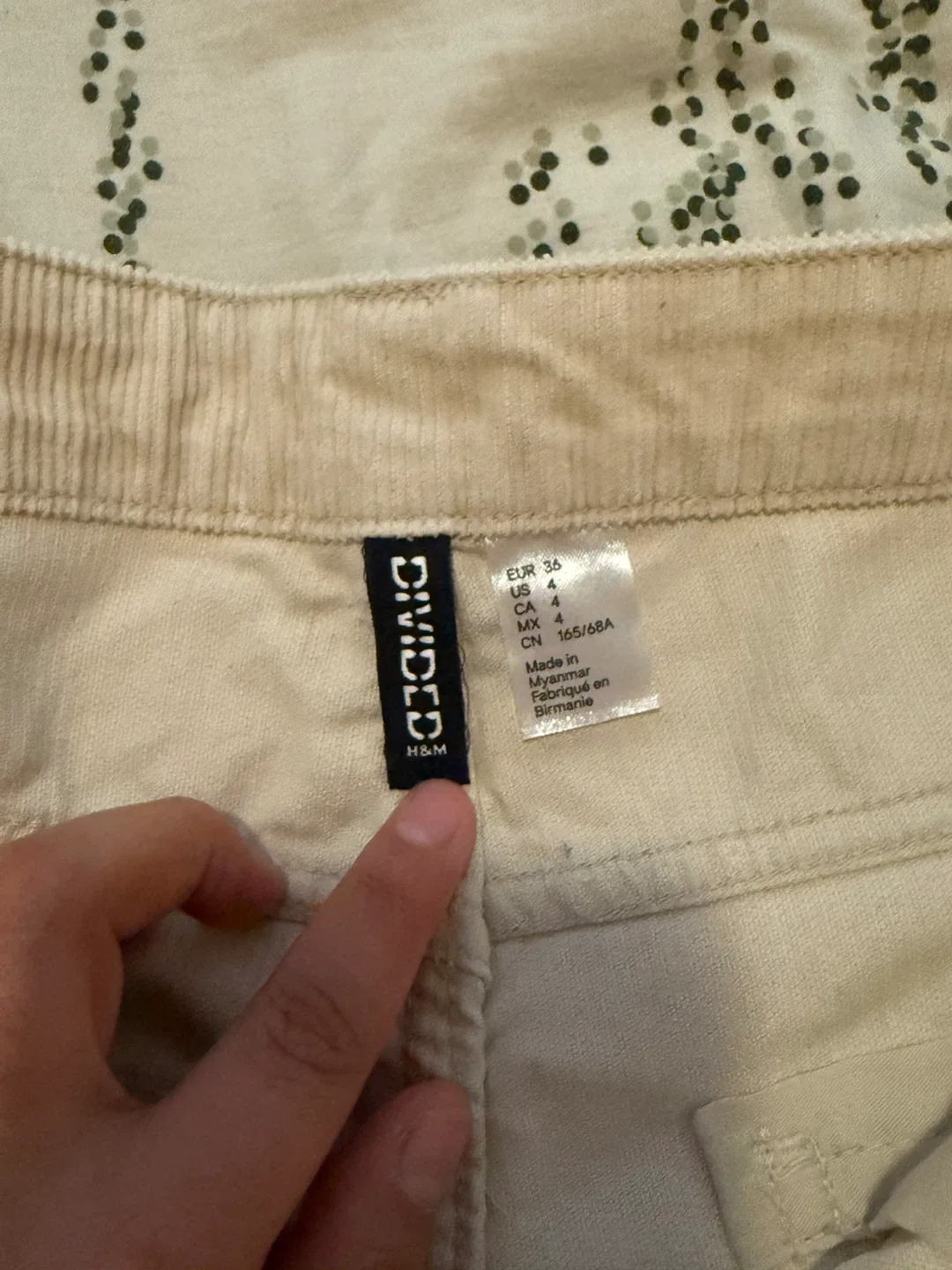 H&M Divided Corduroy Wide-Leg Pants Beige Size 4 - photo 2