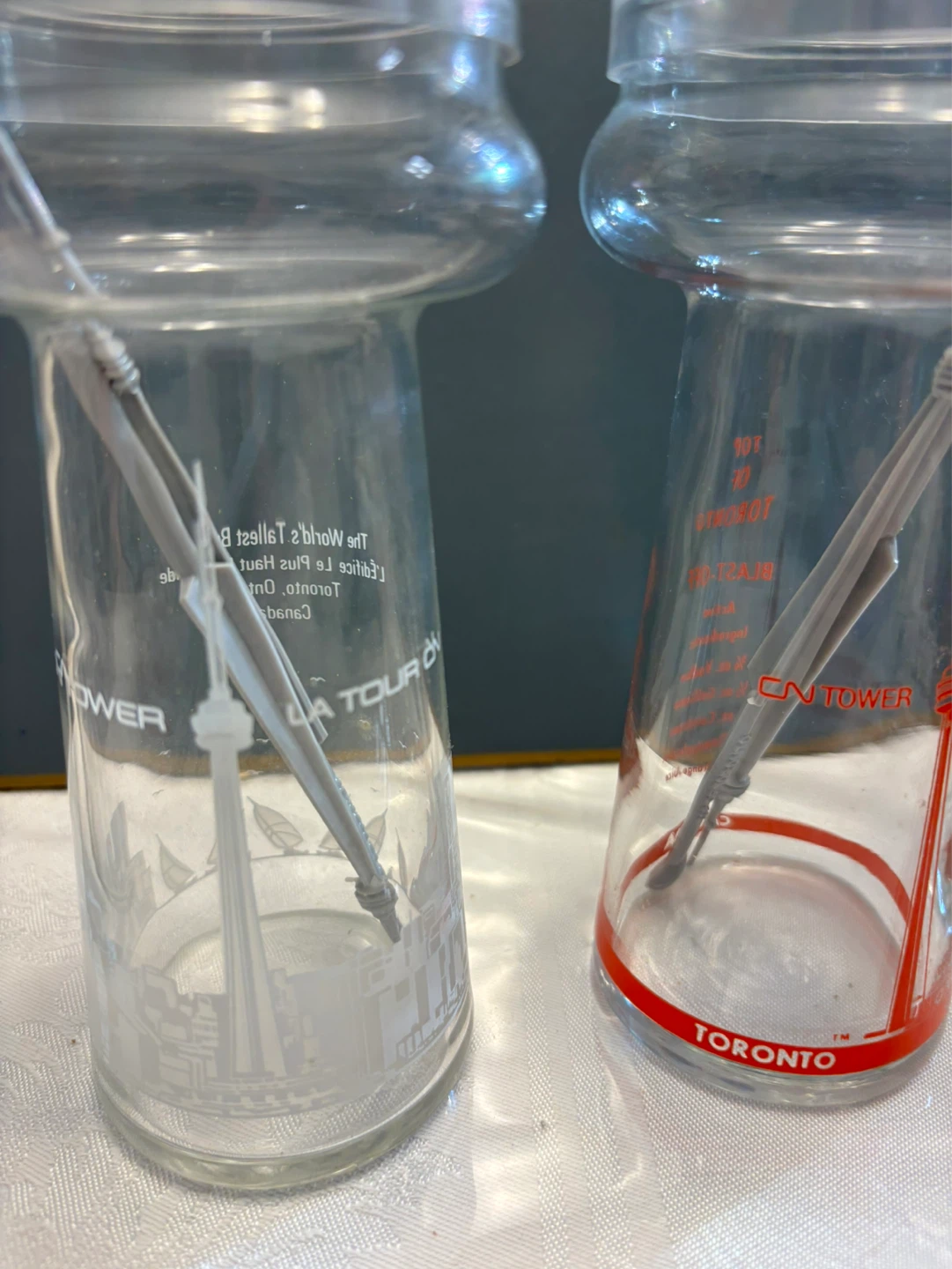 CN Tower Souvenir Glasses from the 80s and 2000 - photo 5
