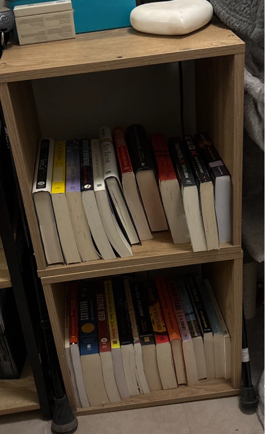 2 Separate Cube Book Shelves - photo 2