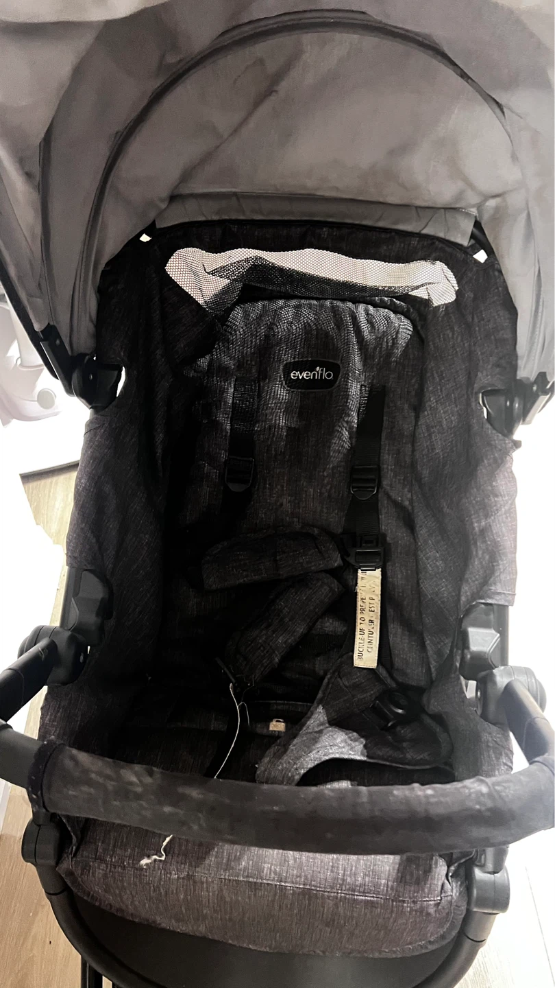 Evenflo Stroller - photo 2