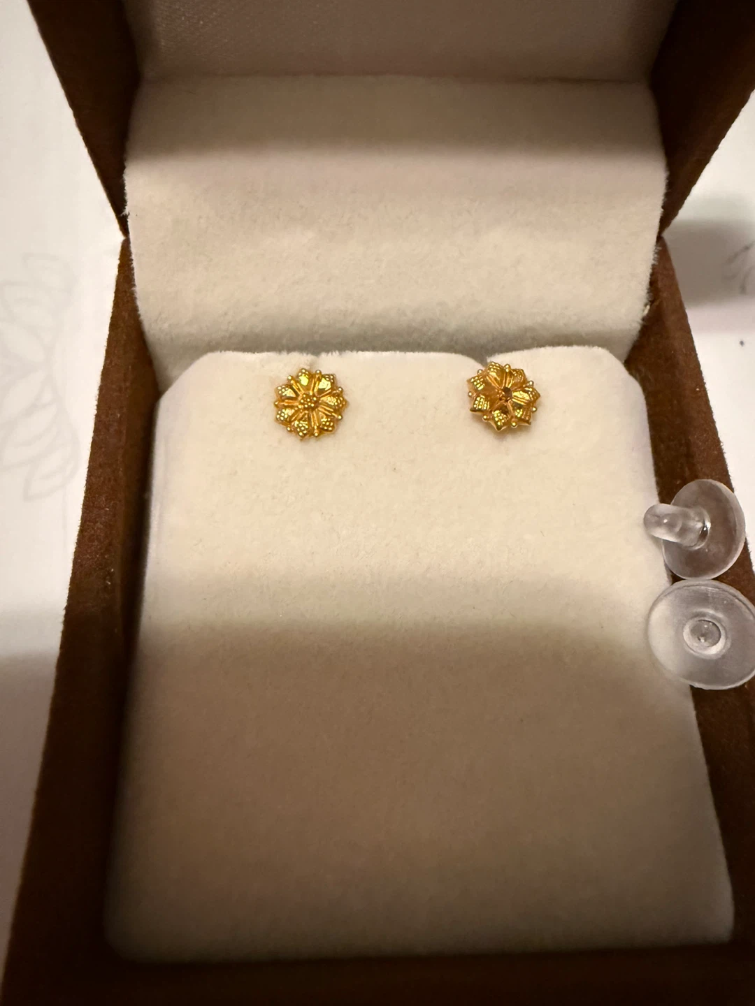 22 K Gold Flower Stud Earrings