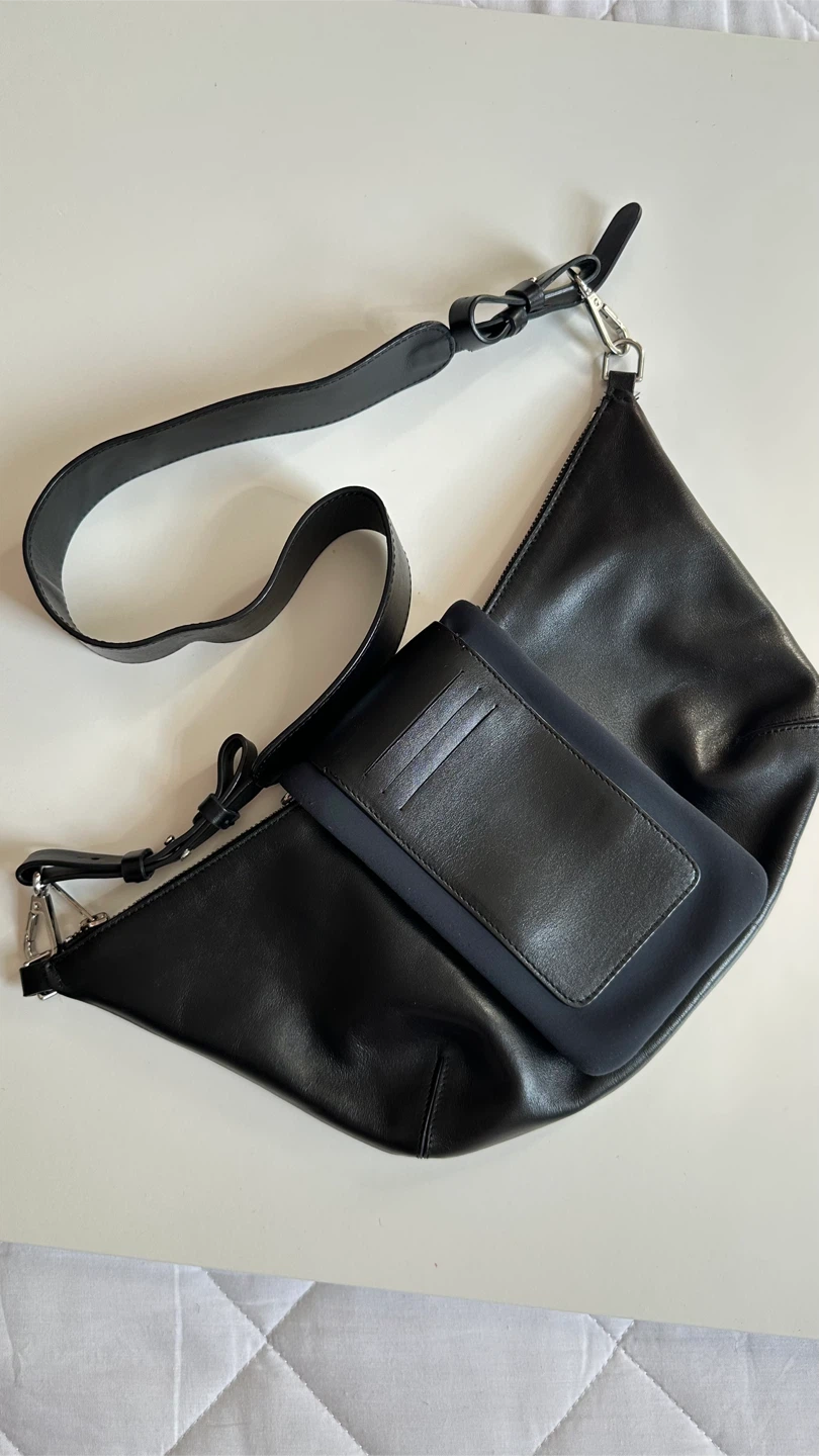 COS Black Leather Shoulder Bag with Detachable Pouch - photo 3