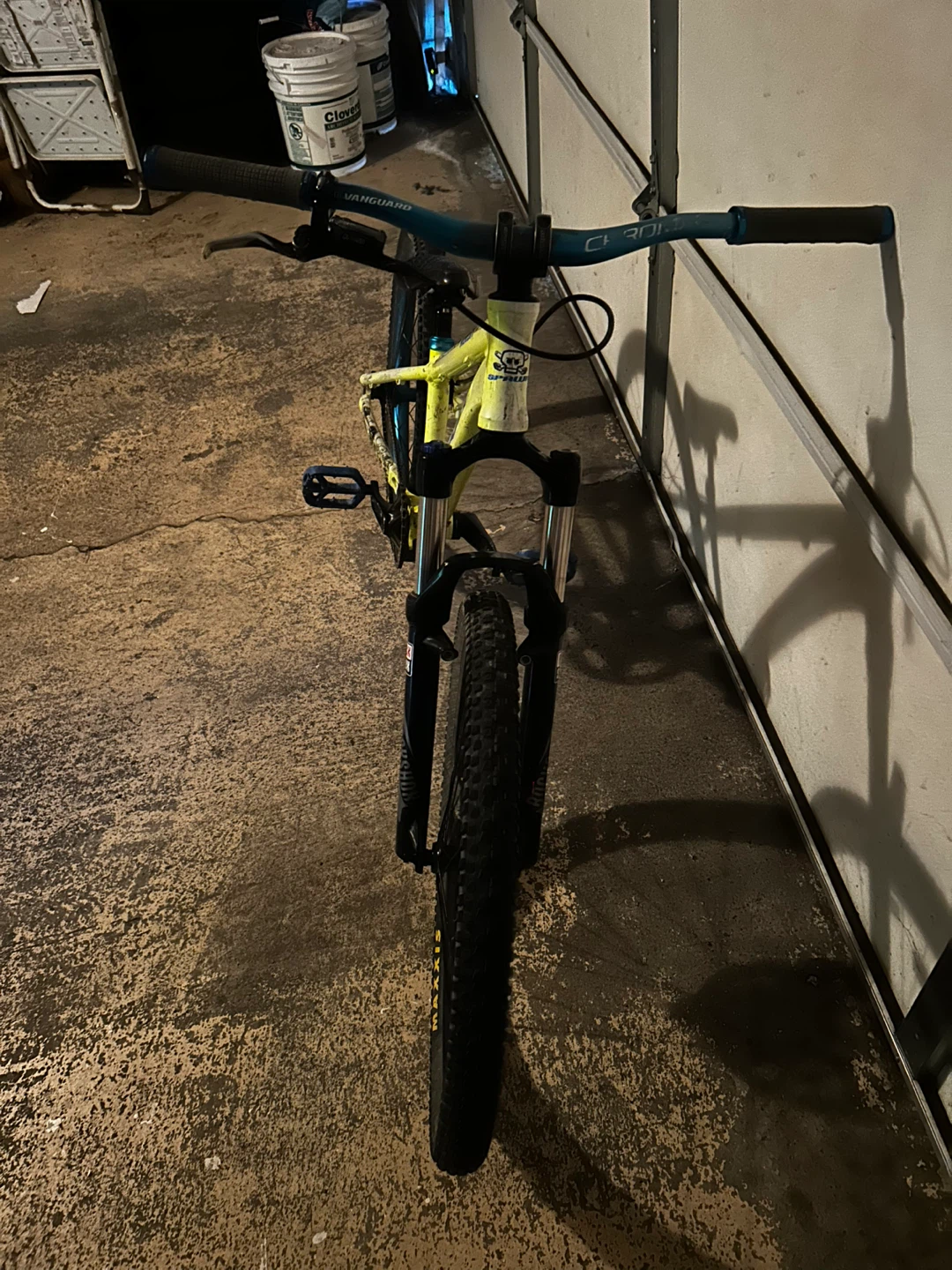 Spawn 24” DJ Dirt Jump Bike - photo 5