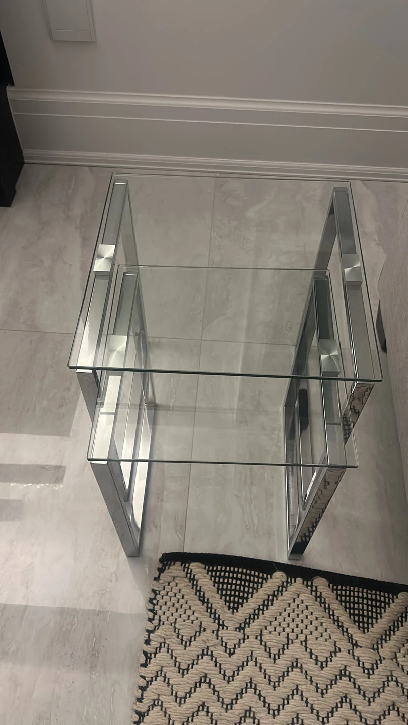 4 Glass Nesting Side Tables - photo 2