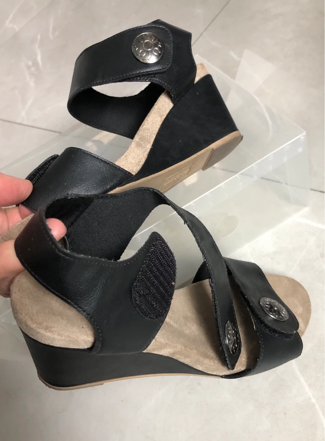 Women’s Adjustable & Elegant  Sandals, size 8 - photo 3