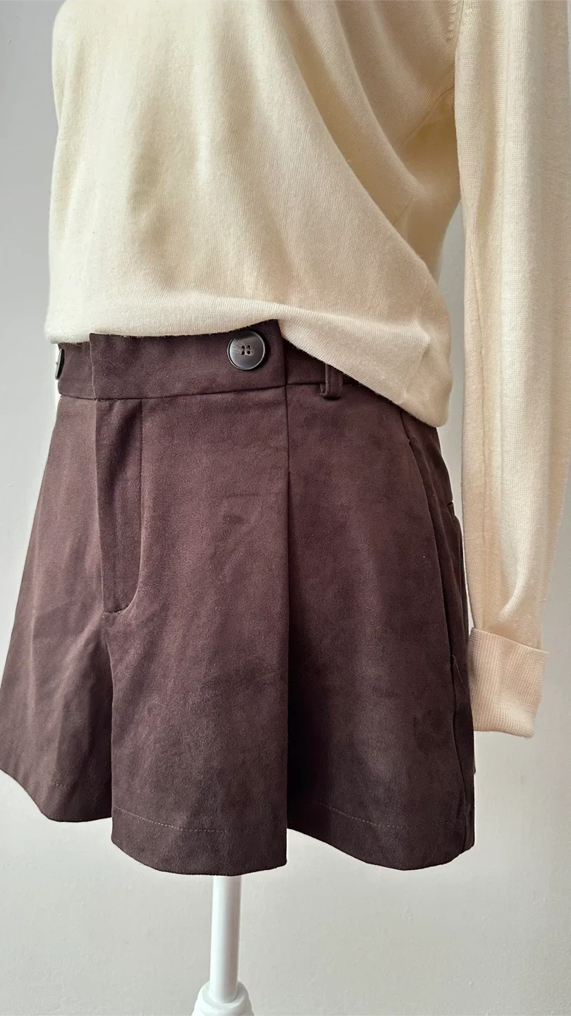 ZARA Brown Suede-like fabric Shorts Size M