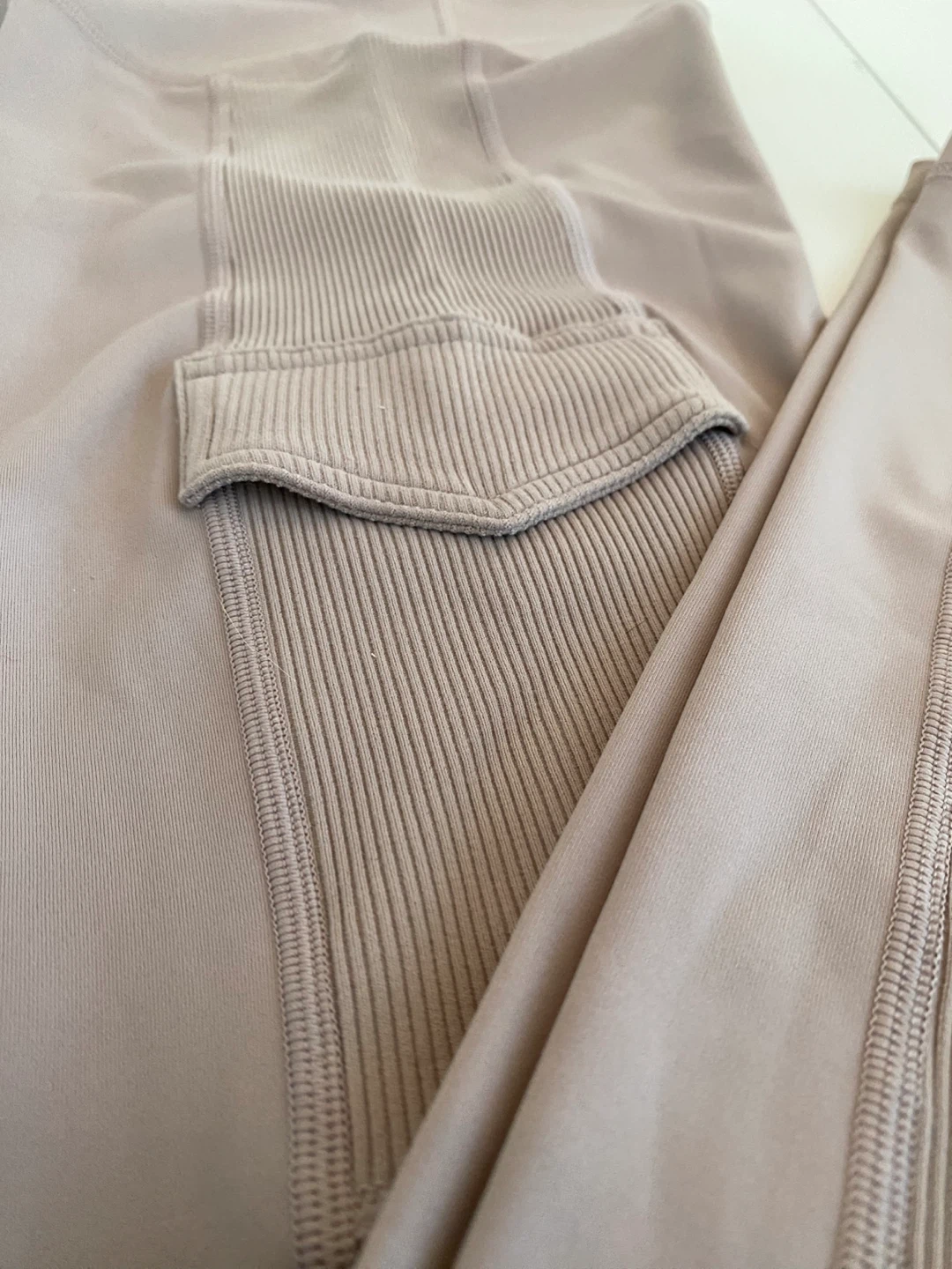 Aerie high waisted beige Leggings - photo 5
