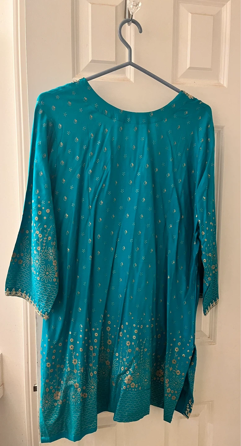 Teal Kurti with Gold Embroidery Size 48 - photo 3