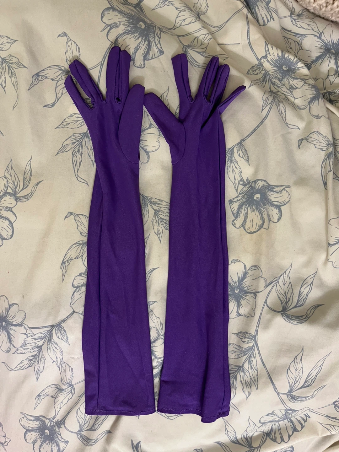 *MOVING SALE* Purple Long Gloves