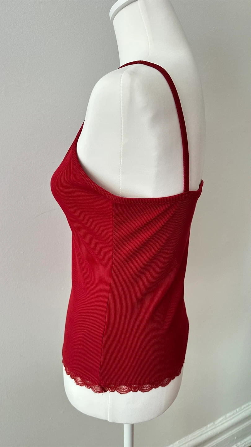 Red Ribbed Lace Trim Cami Top size M ( US 10-12 ) - photo 4