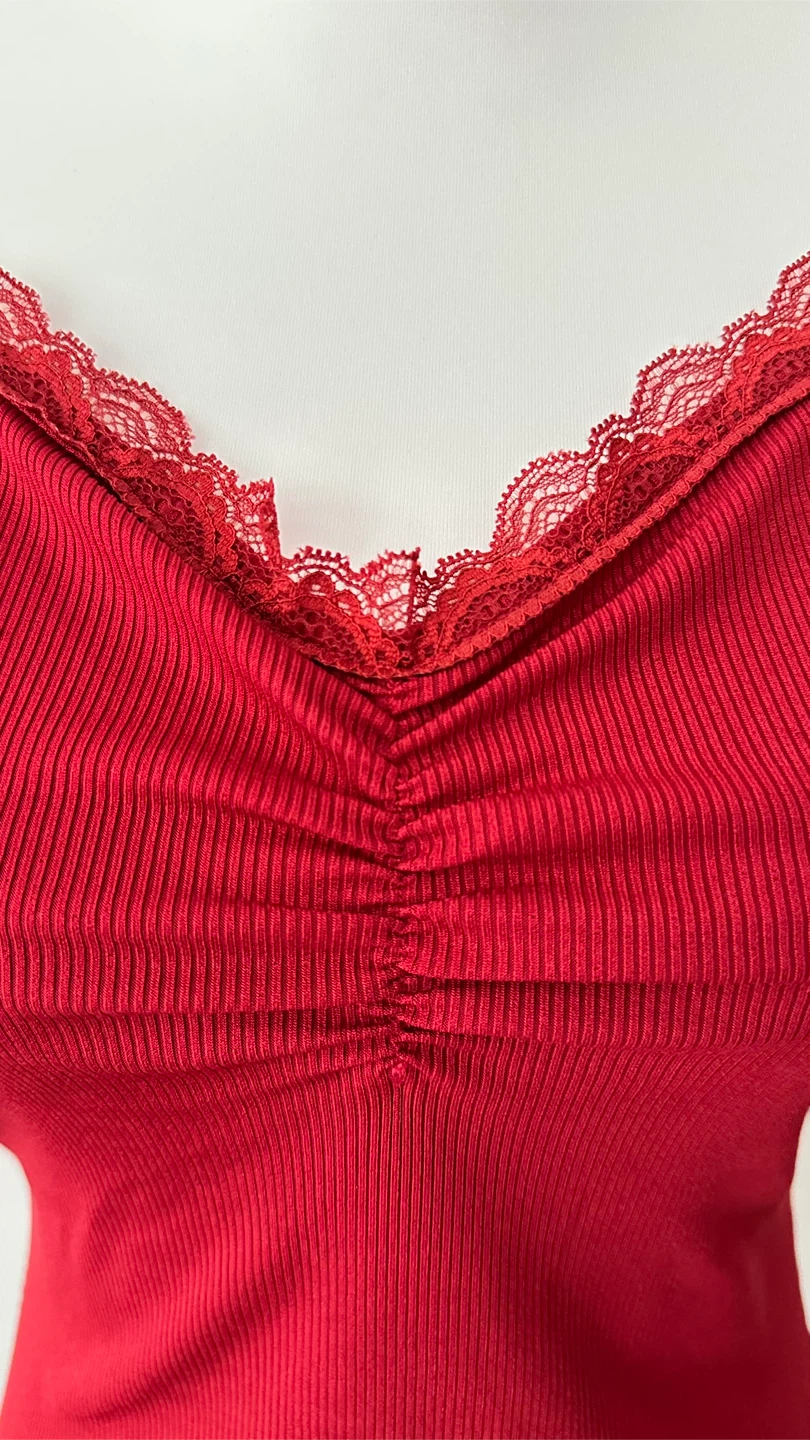 Red Ribbed Lace Trim Cami Top size M ( US 10-12 ) - photo 2