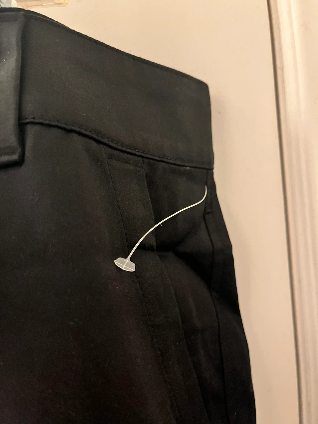 Old Navy Black Sheen Cargo Pants Size 16 - photo 3