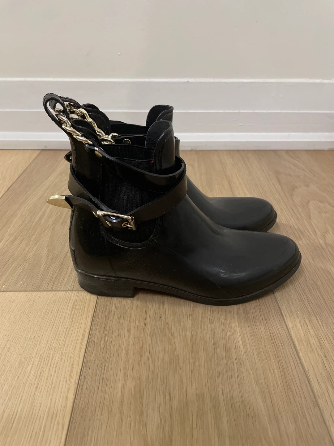Black Ankle Rain Boots