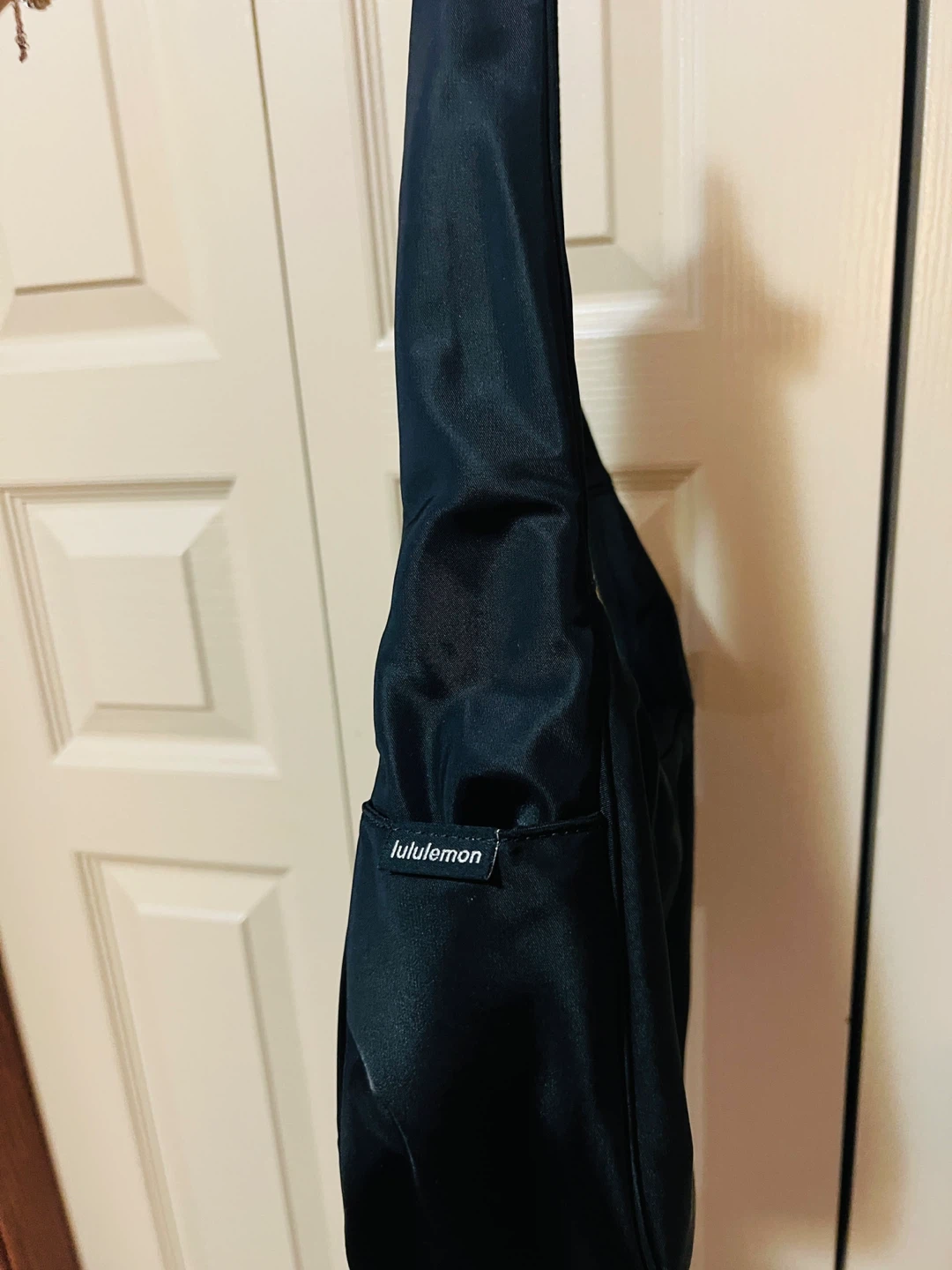 Lululemon Black Shoulder Bag City Essentials 4L - photo 4