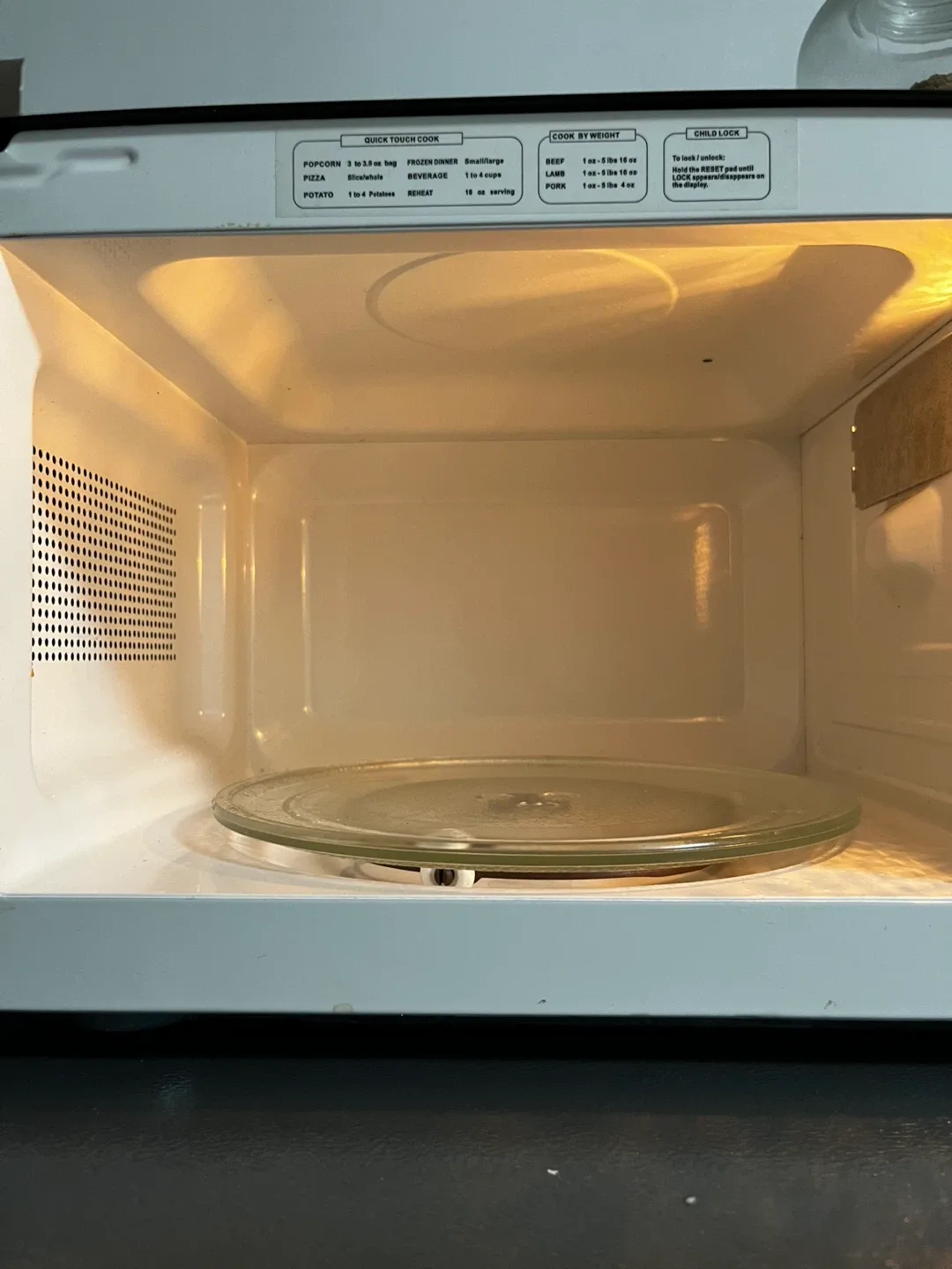 Black RCA Microwave - photo 3