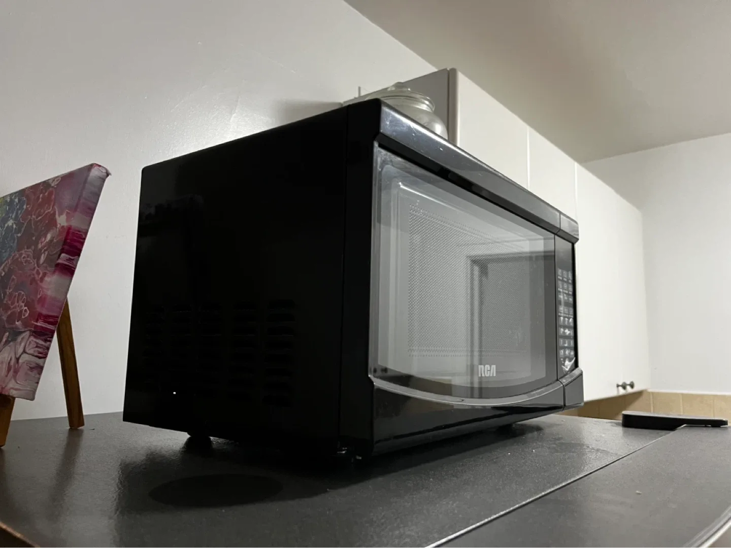 Black RCA Microwave - photo 2