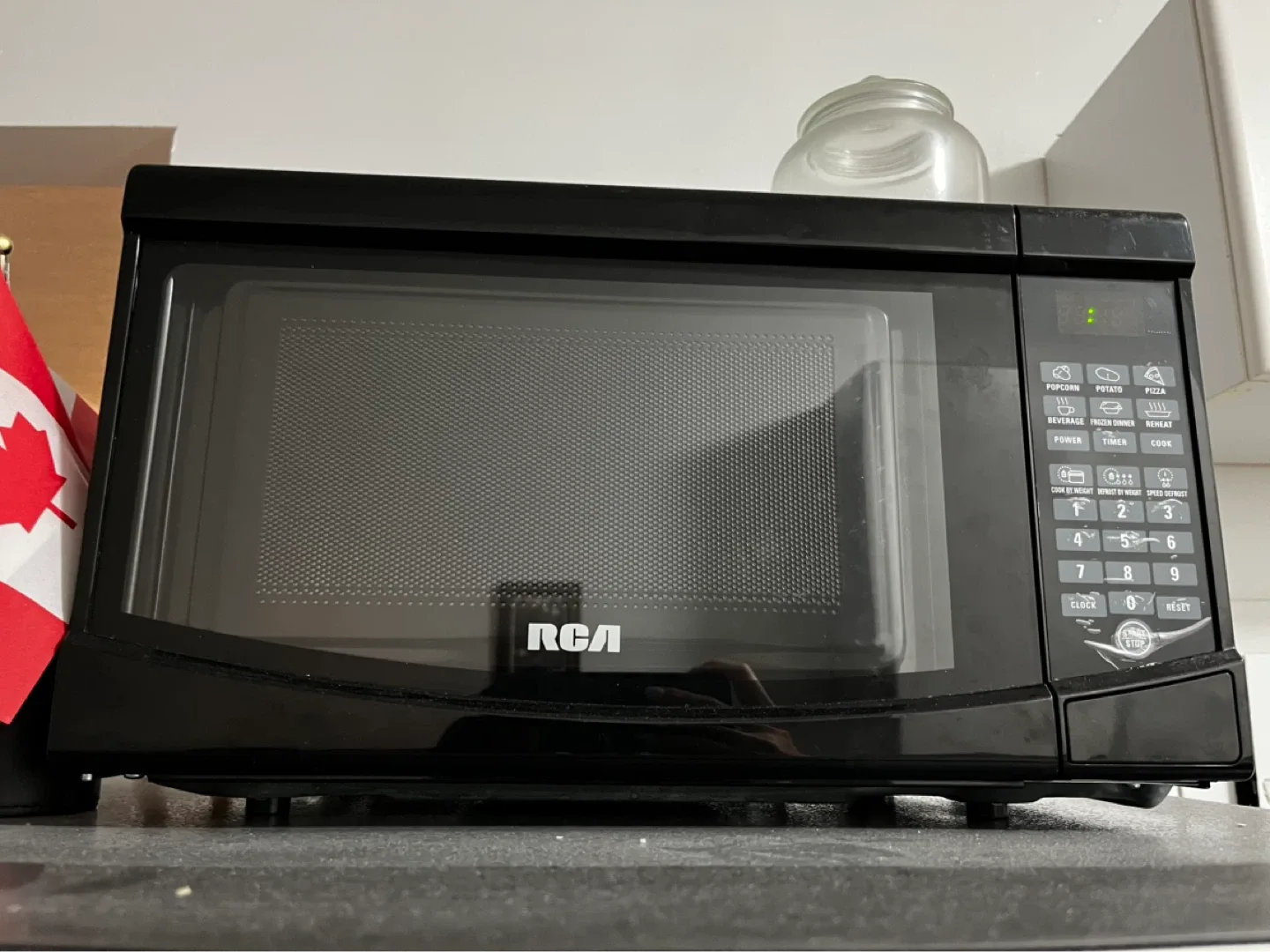 Black RCA Microwave