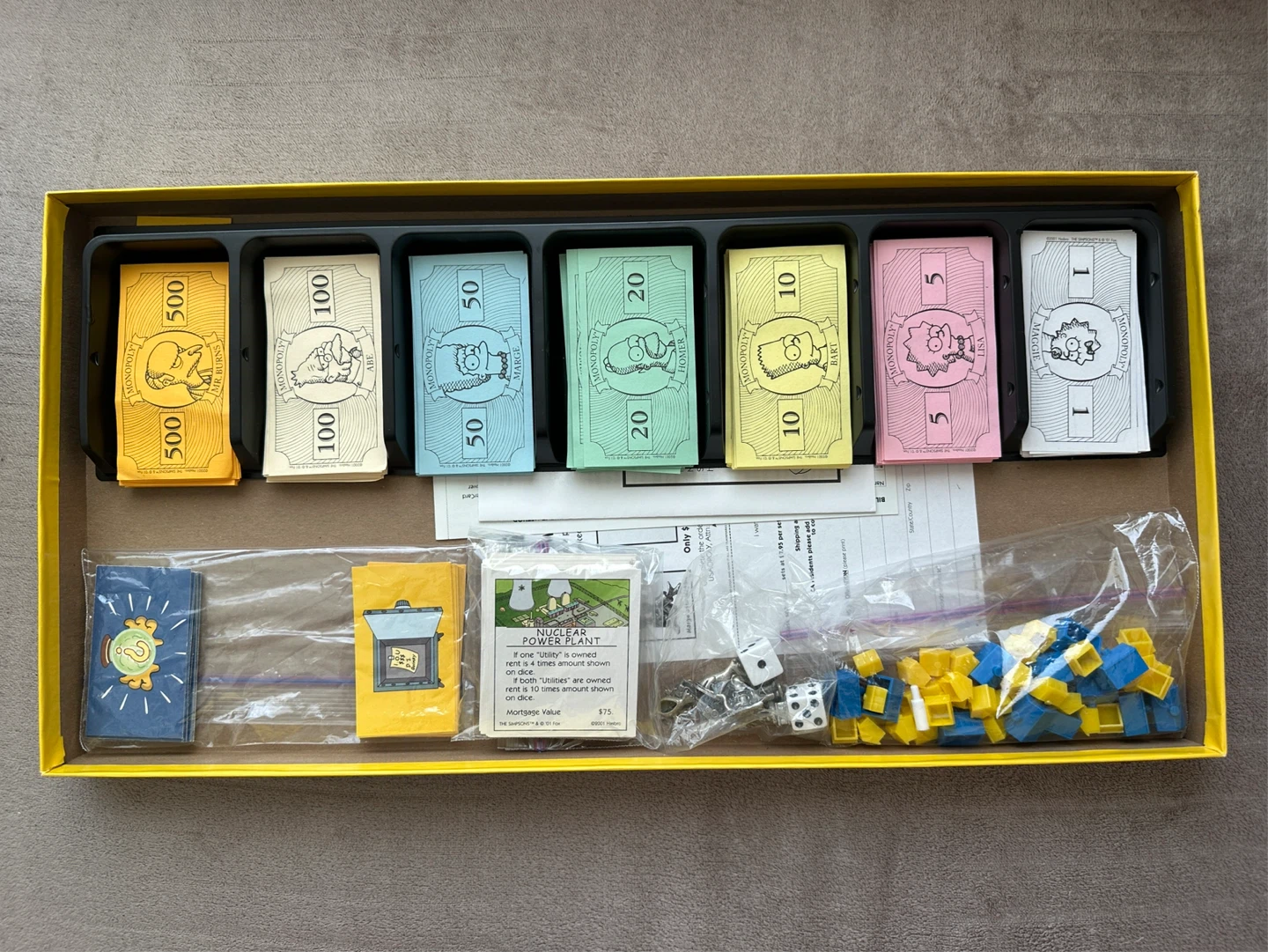 The Simpsons Monopoly Board Game - photo 3
