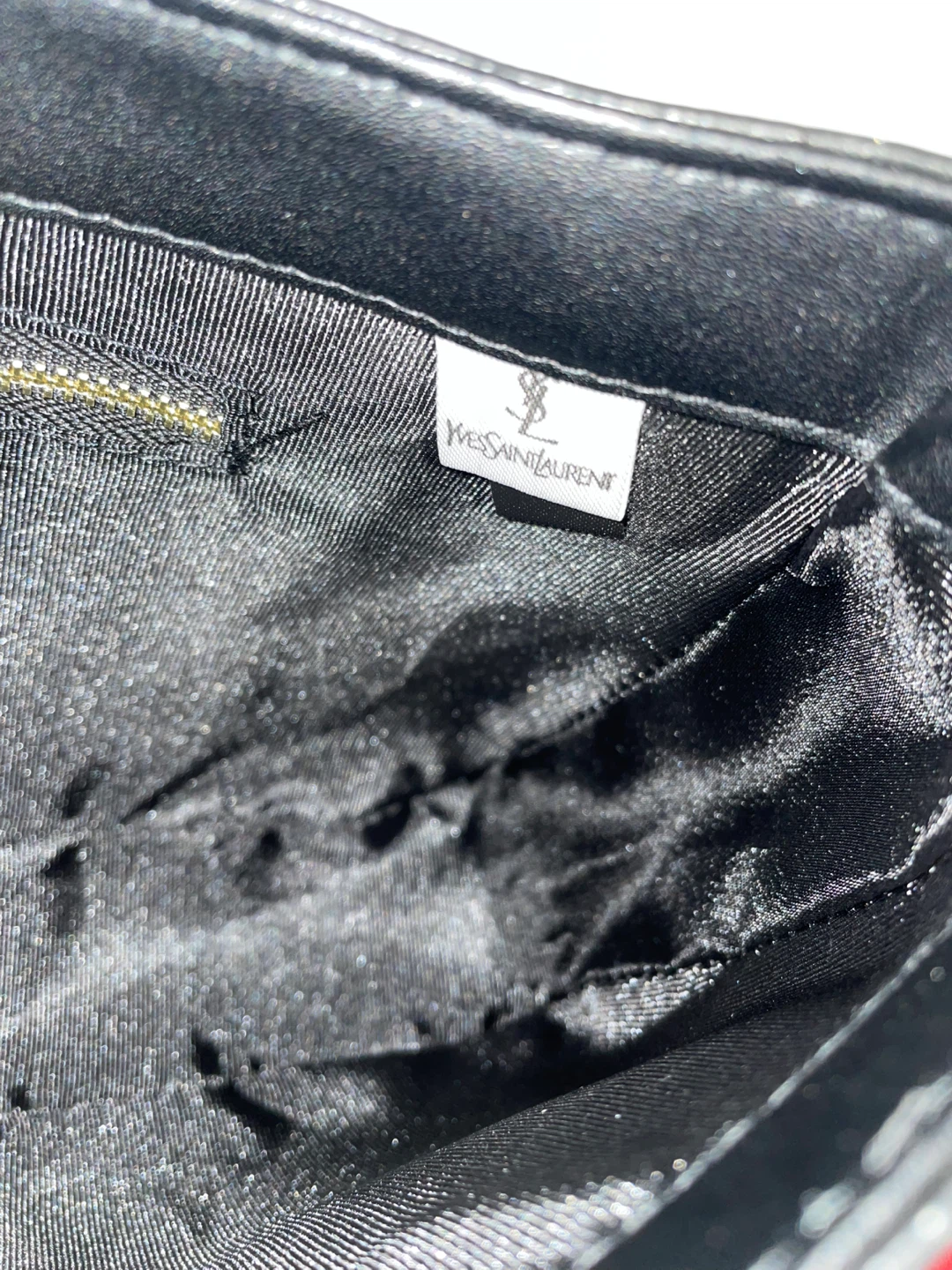 Yves Saint Laurent Black Leather Shoulder Bag - photo 3