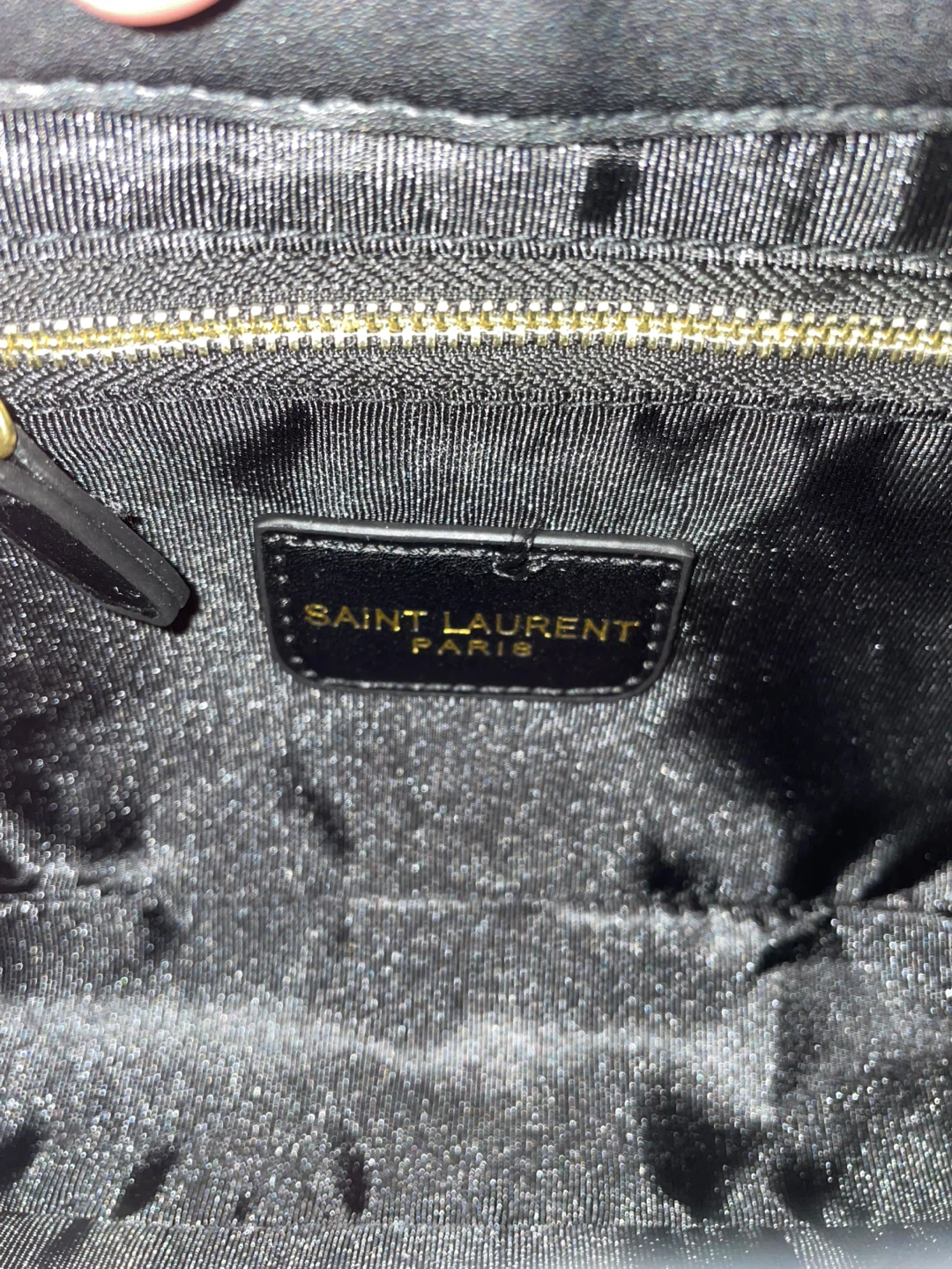 Yves Saint Laurent Black Leather Shoulder Bag - photo 4