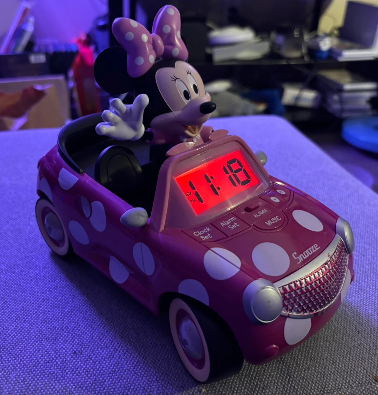 2000 Disney Minnie Mouse Car Alarm Clock - Works!