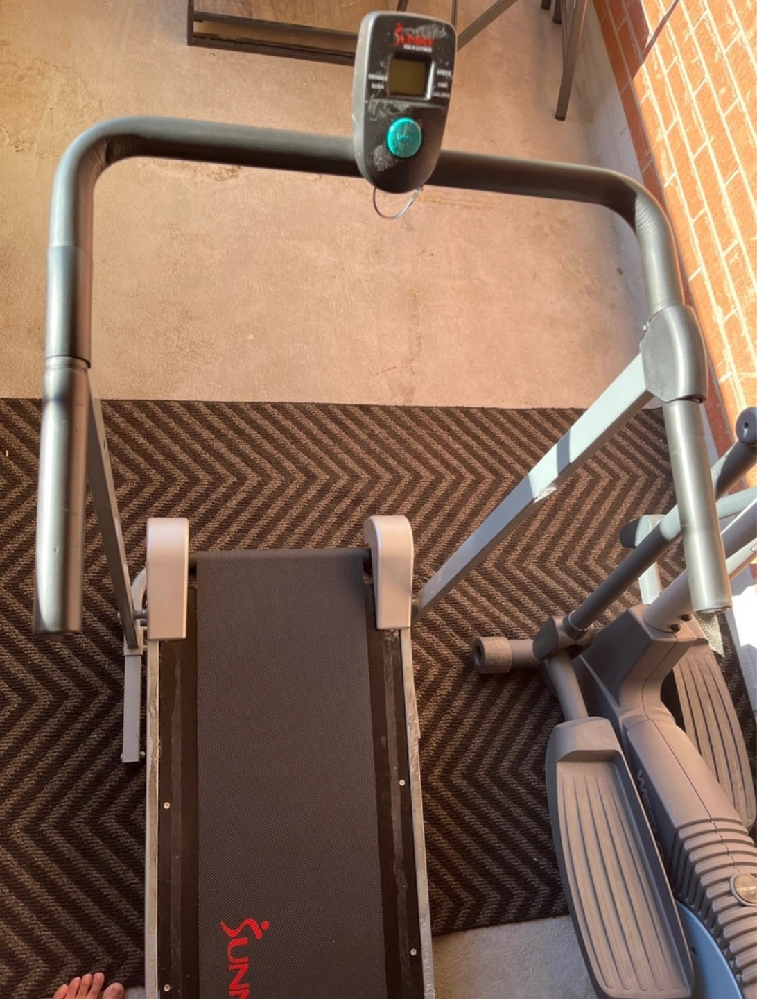 Sunny Health & Fitness Treadmill