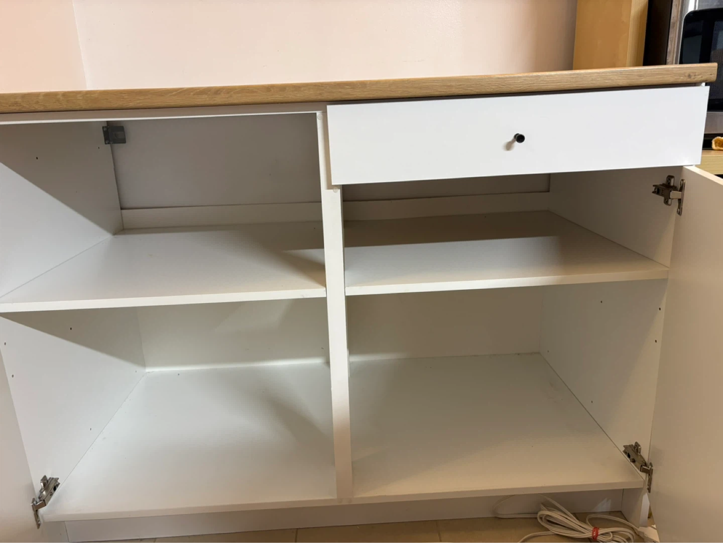Kitchen base cabinet - photo 3