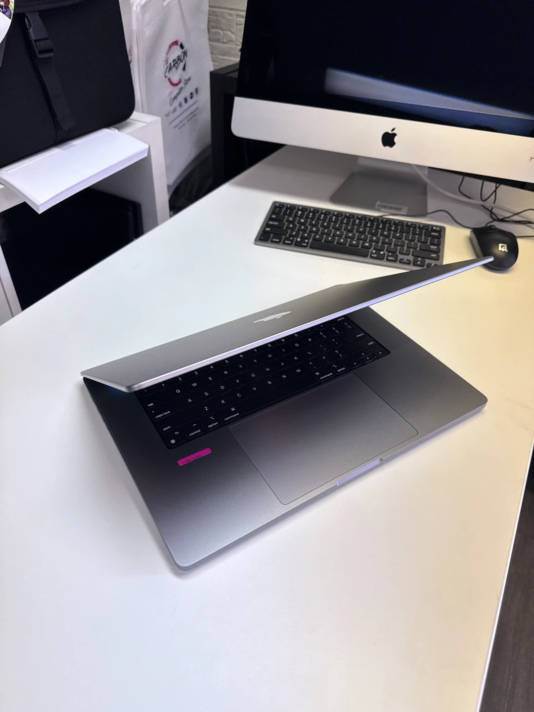 Macbook Pro 2023 Core M2