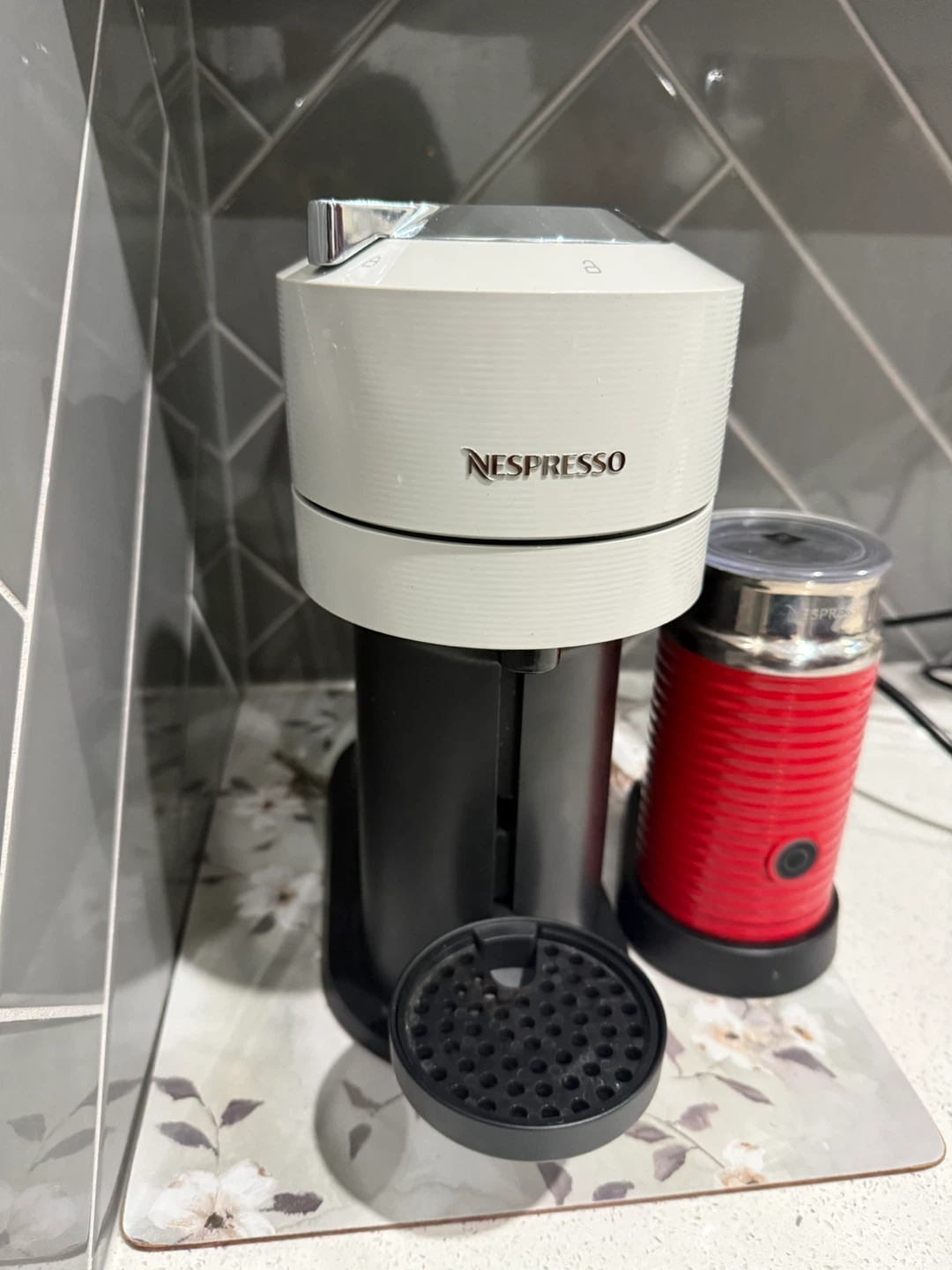 Nespresso Vertuo Coffee Machine Milk Frother